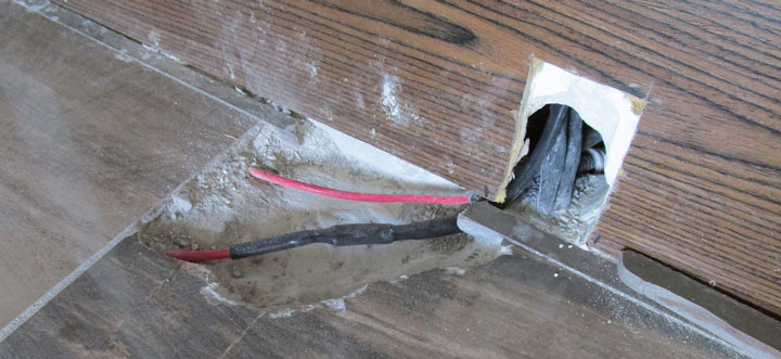 procure um cabo de aquecimento de piso danificado por onde começar
