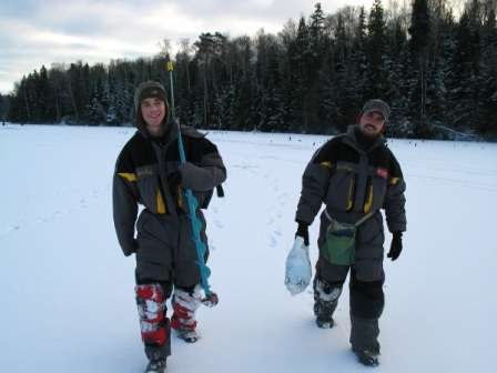 Noções básicas de pesca no gelo para iniciantes
