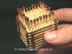 domik-iz-spichek029 Como fazer um castelo de fósforos com suas próprias mãos