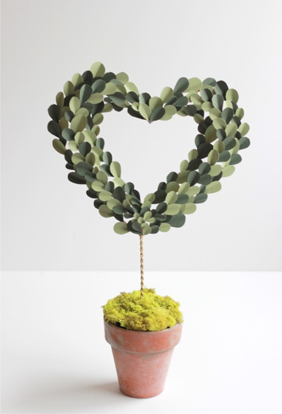 Aaltopahvi topiary idea
