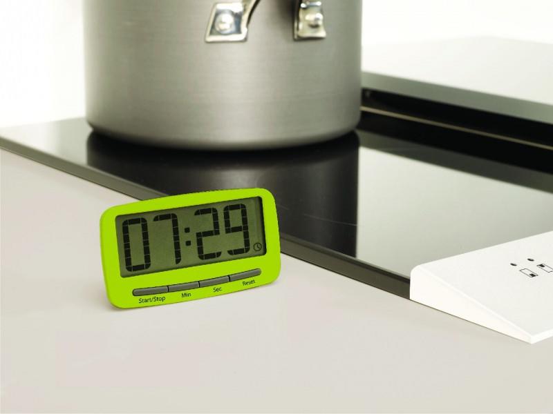 Cronometrul electronic pentru bucătărie este foarte compact și precis în funcționare.