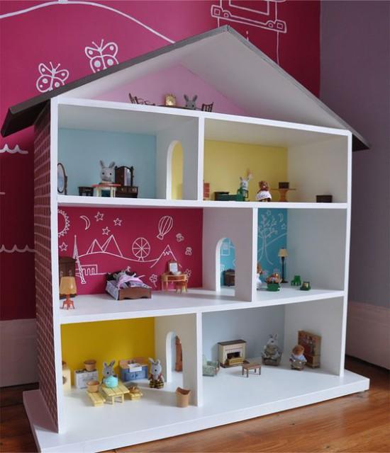 Puteți surprinde un copil cu un cadou neobișnuit folosind o casă de păpuși strălucitoare