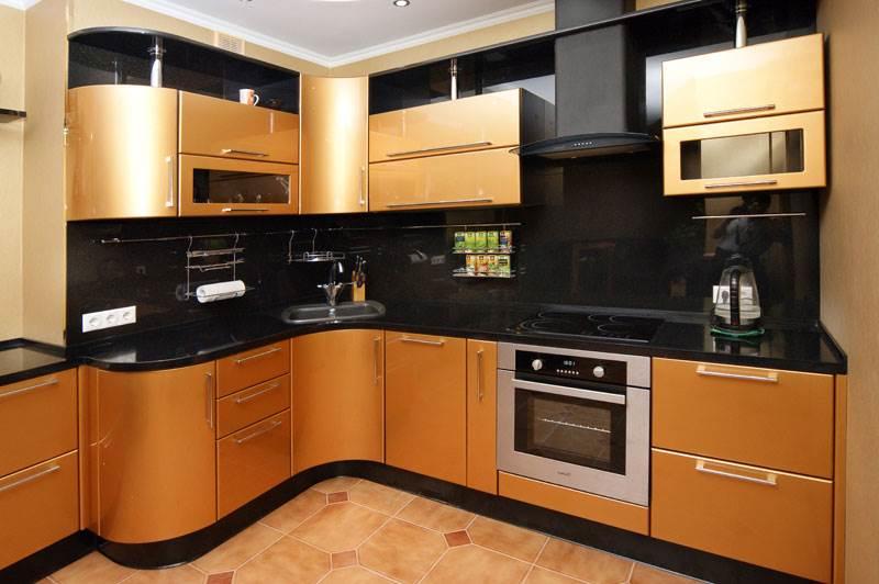 Smaltovaný kuchynský nábytok z MDF je obľúbený pre svoj pozoruhodný dizajn a moderný štýl.