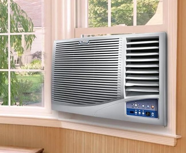 Tillsammans med delade system finns det luftkonditioneringsapparater i form av enstaka enheter. Huvudtyperna är fönsterluftkonditioneringar och mobila luftkonditioneringsapparater.