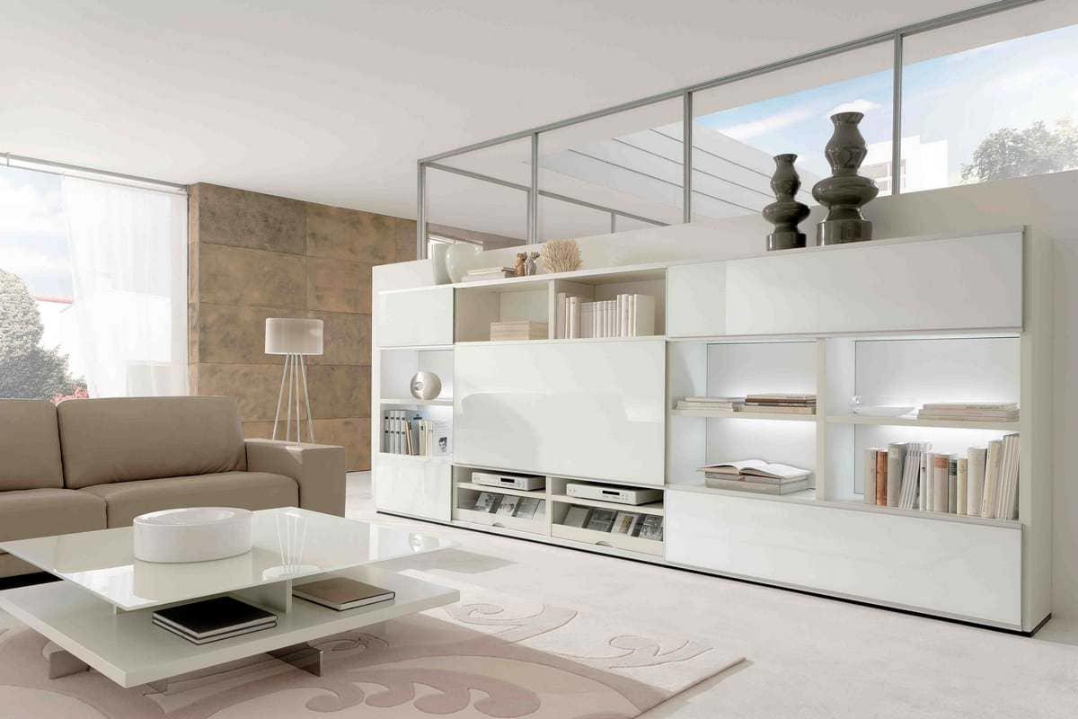 Biely nábytok naplní vašu obývačku atmosférou ľahkosti, priestrannosti a kultivovanosti.
