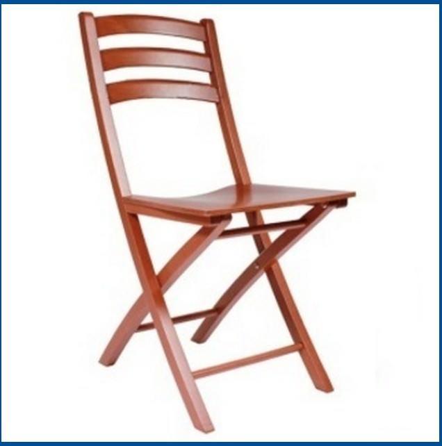 Taitettavien tuolien valmistukseen käytettävä puu käy läpi useita vaiheita antiseptisillä käsittelyillä