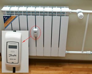 Contadores para baterias de aquecimento em uma instalação de dispositivos de medição de calor em um apartamento