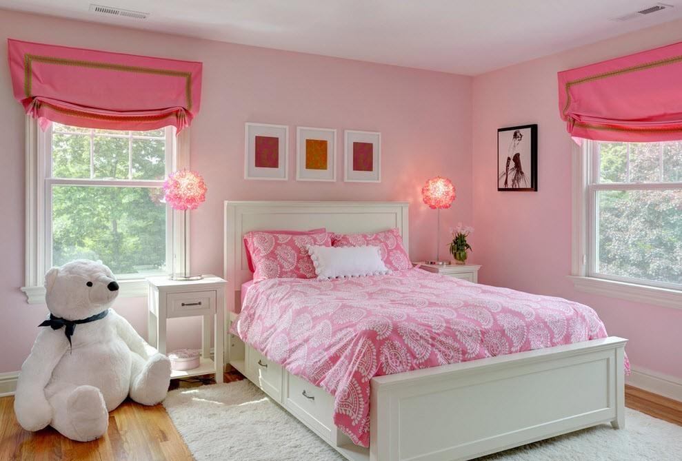 On parempi valita kaikki tekstiilielementit lasten makuuhuoneeseen yhdellä värillä, jotta ne sopisivat kauniisti toisiinsa